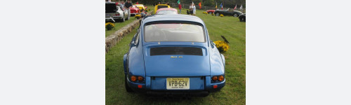 911